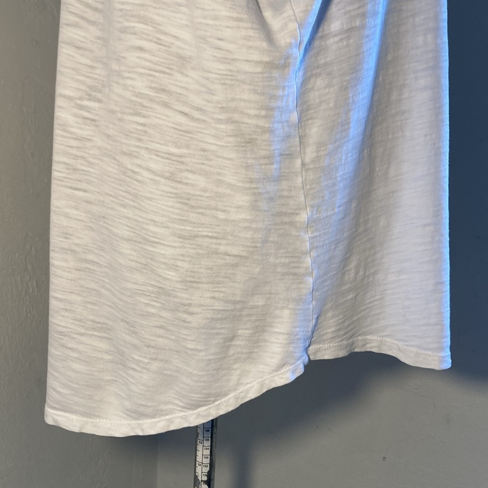Old Navy Everywhere “Calla Lily” Shirt - Picture 12 of 15